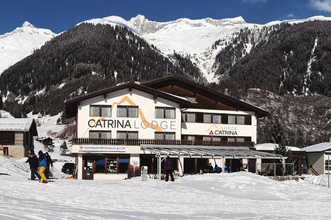 Catrina Lodge Disentis Esterno foto