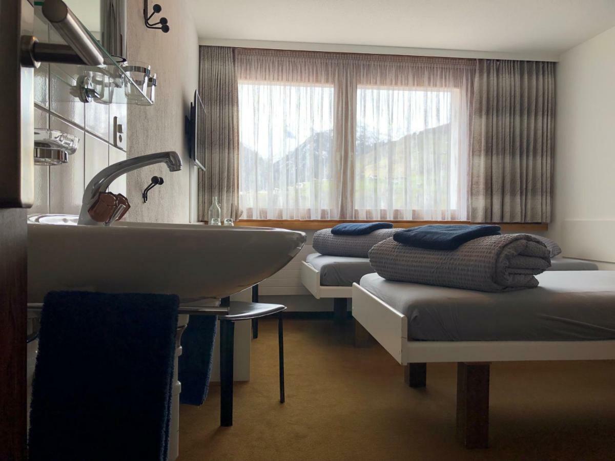 Catrina Lodge Disentis Esterno foto